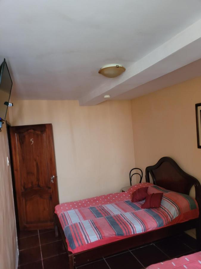Hostal Haziel Salinas  Exterior photo