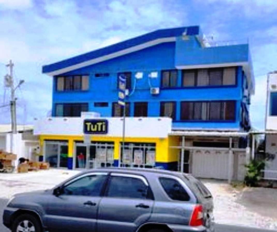 Hostal Haziel Salinas  Exterior photo