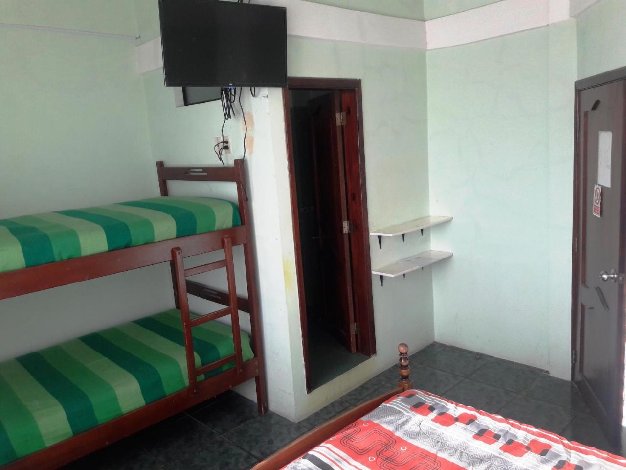 Hostal Haziel Salinas  Exterior photo